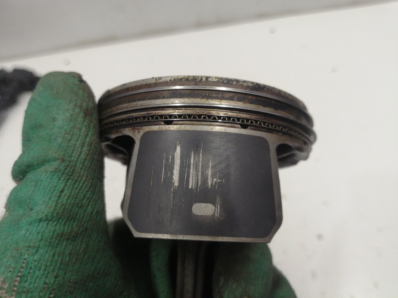 Поршень, 2400 рублей, Красноярск