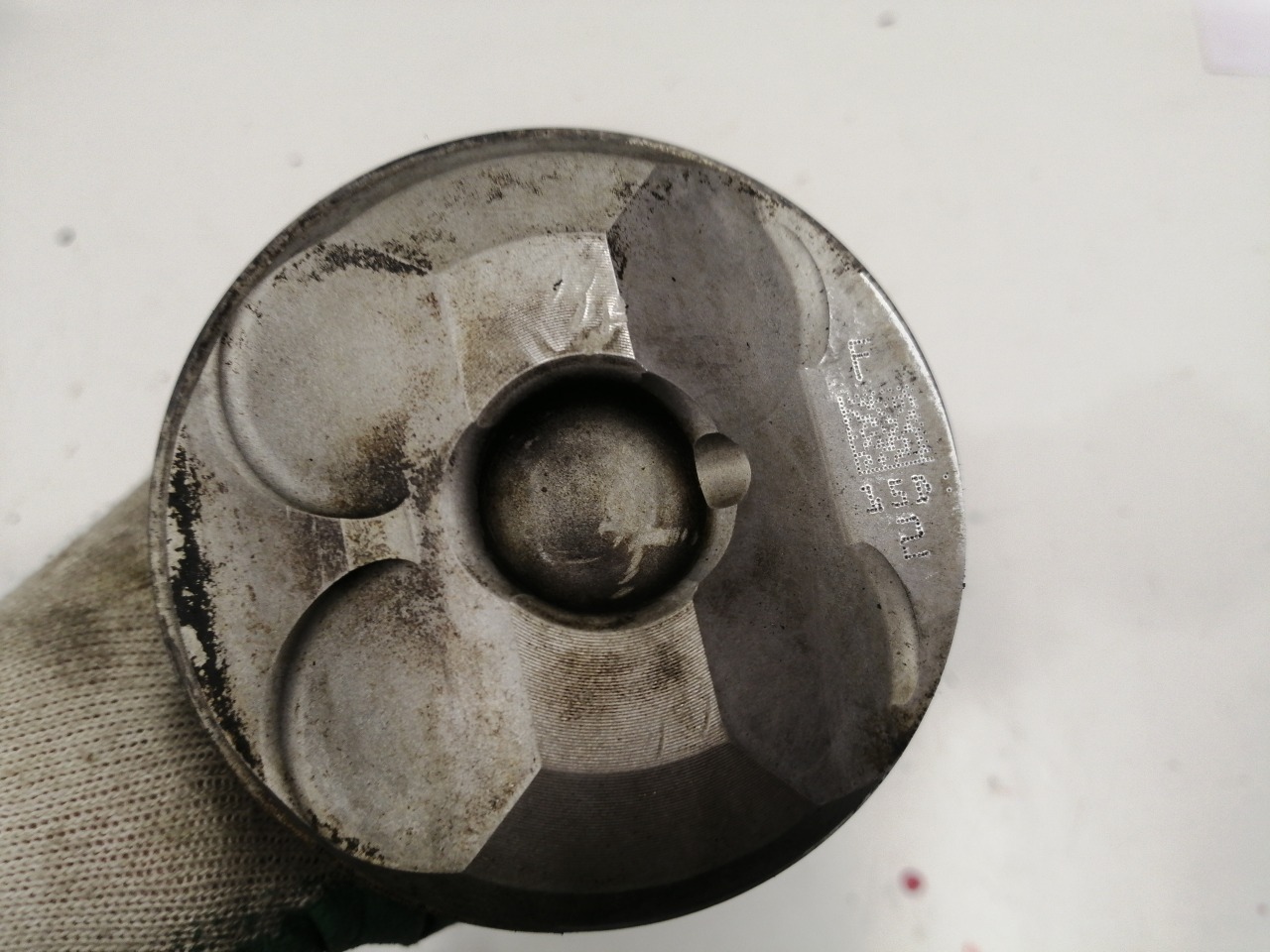 Поршень, 2400 рублей, Красноярск