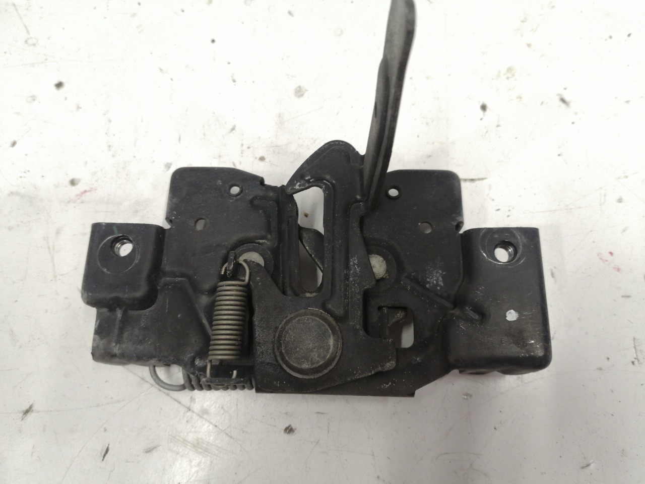 Замок капота, 1200 рублей, Красноярск