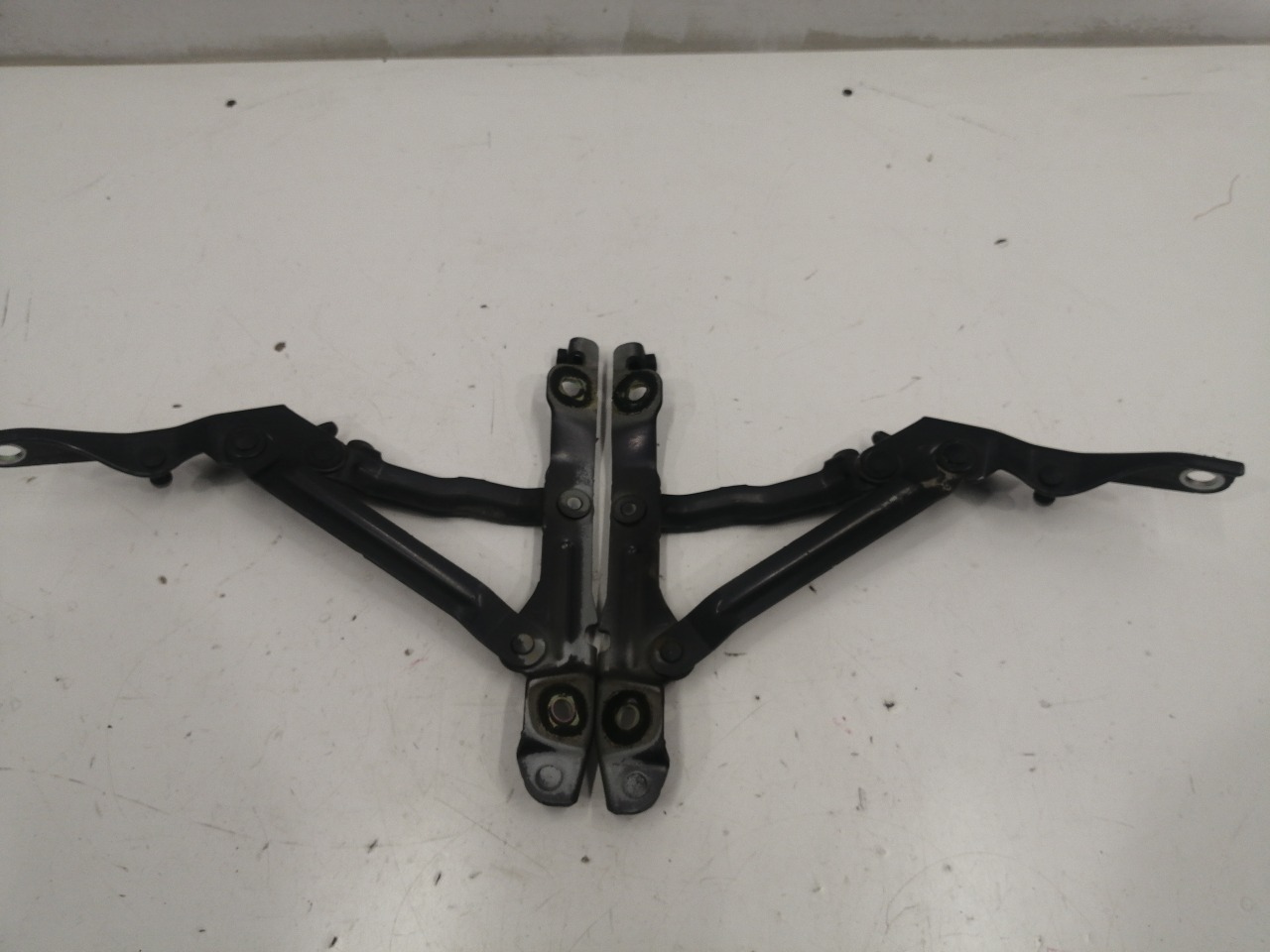 Петли багажника, 2400 рублей, Красноярск