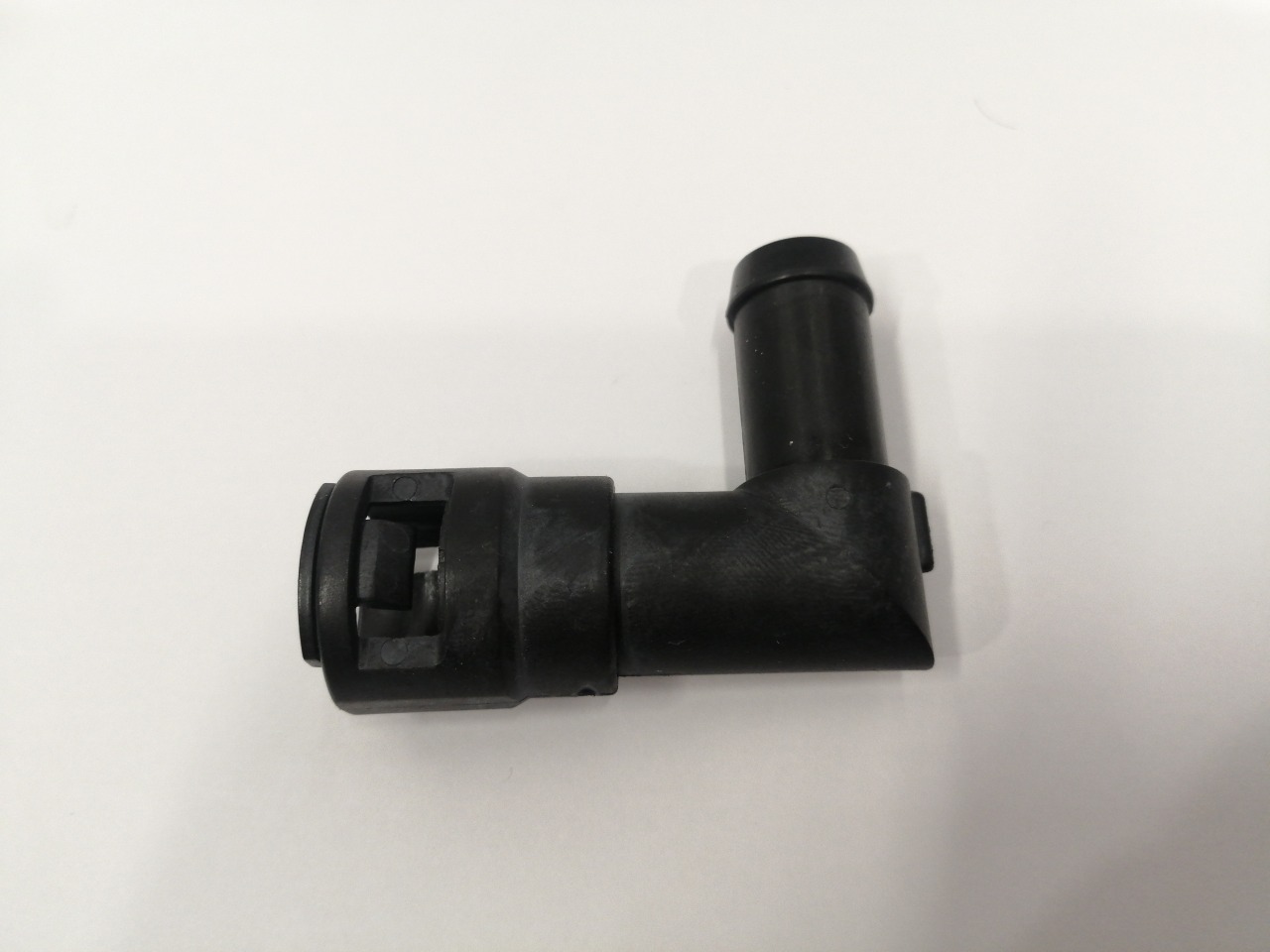 Штуцер отопителя, 1000 рублей, Красноярск