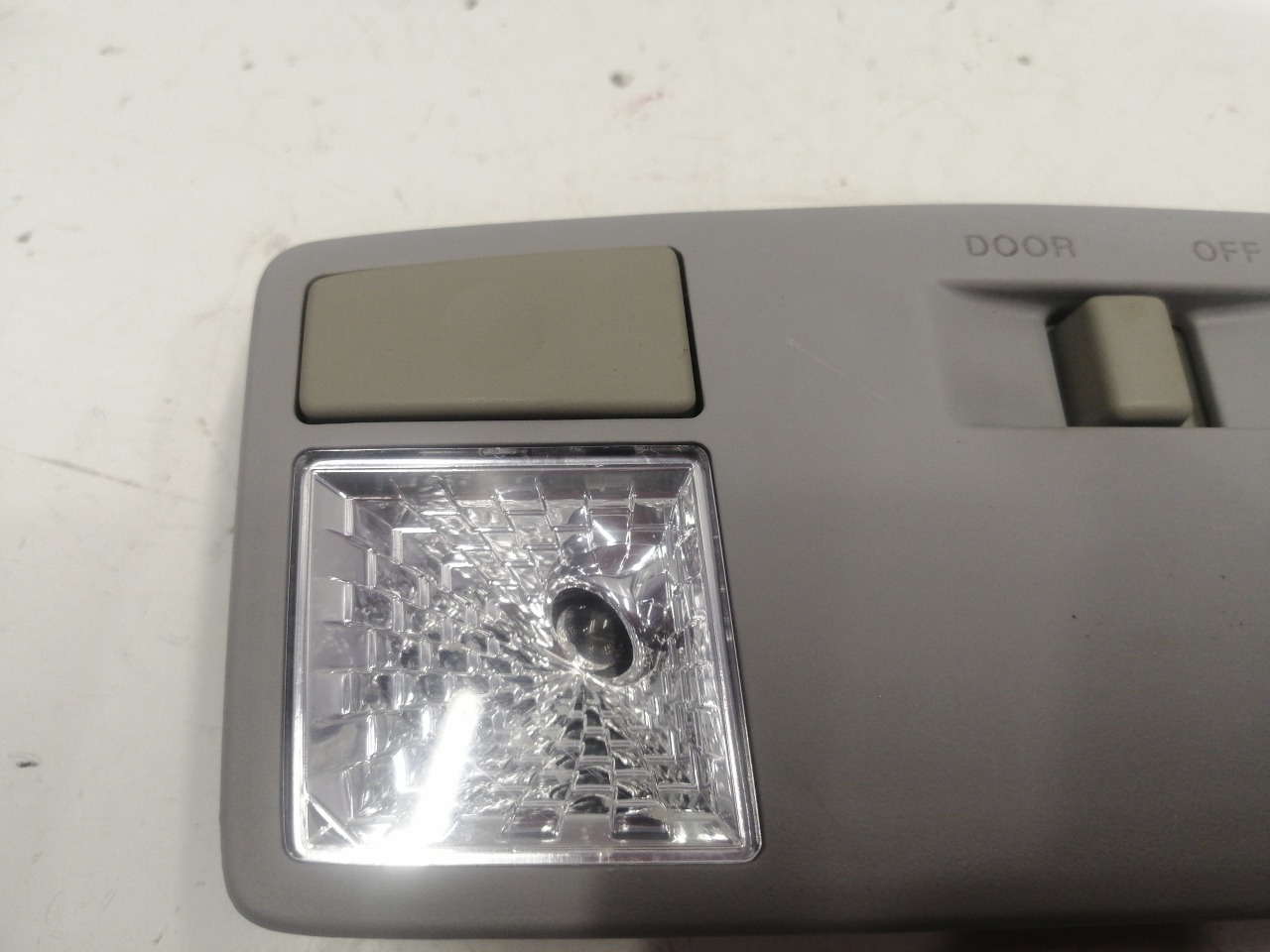 Плафона подсветки бардачка, 800 рублей, Красноярск