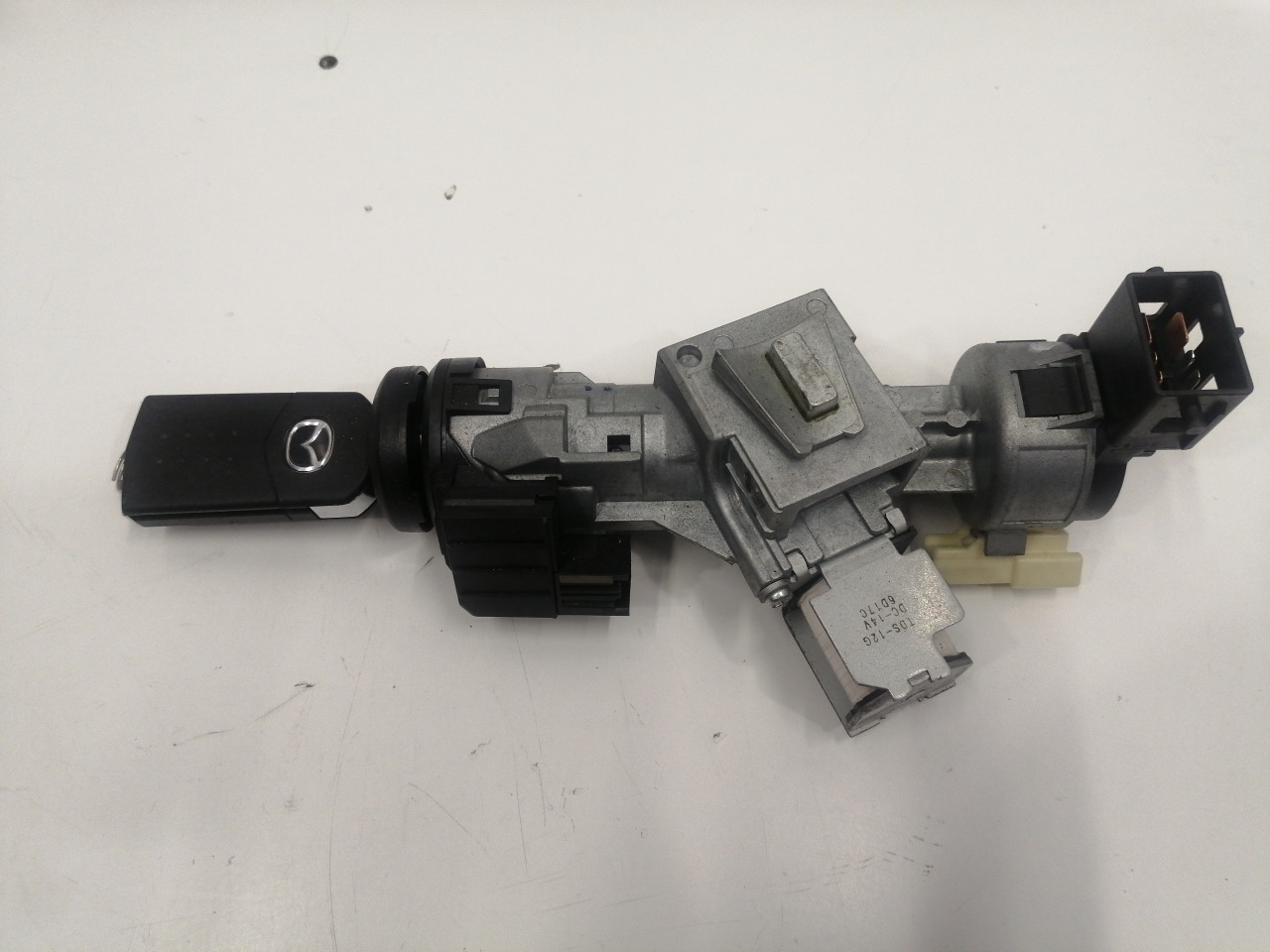 Замок зажигания, 2400 рублей, Красноярск