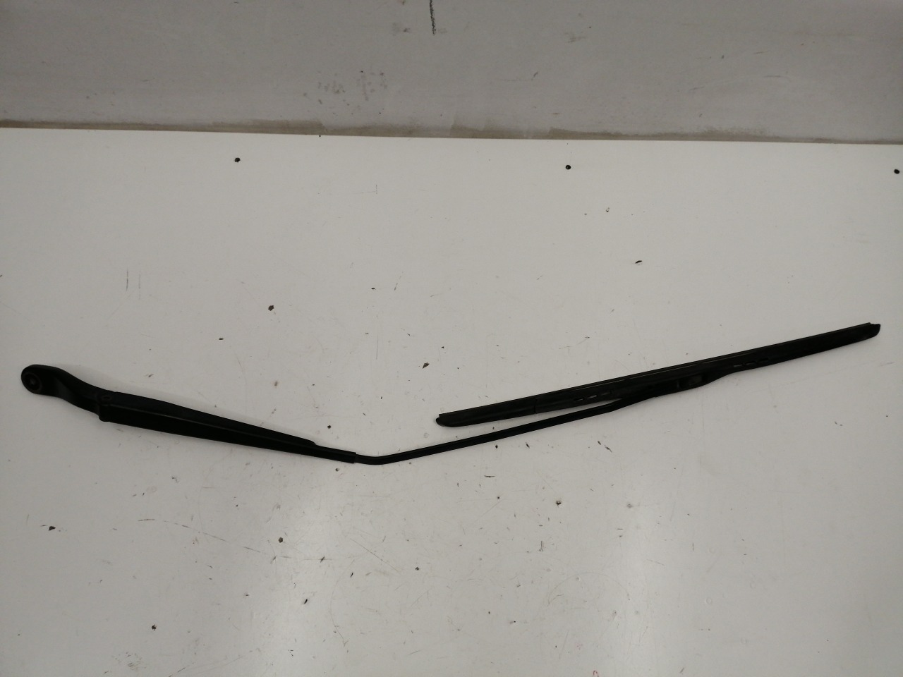 Поводок стеклоочистителя, 1000 рублей, Красноярск