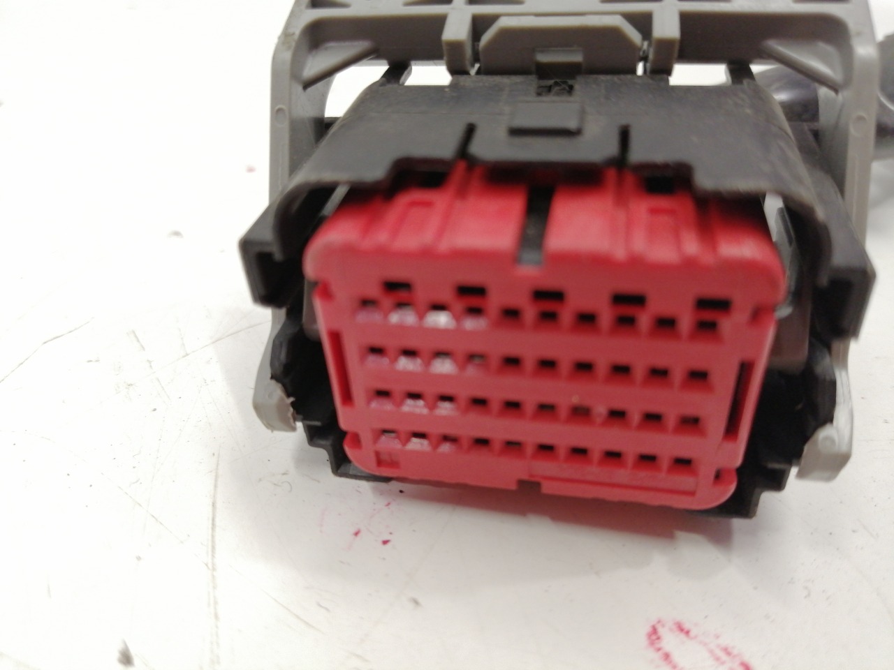 Разъем блока управления подушками безопасности, 600 рублей, Красноярск