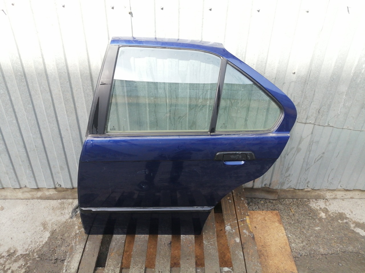 Дверь, 3000 рублей, Красноярск