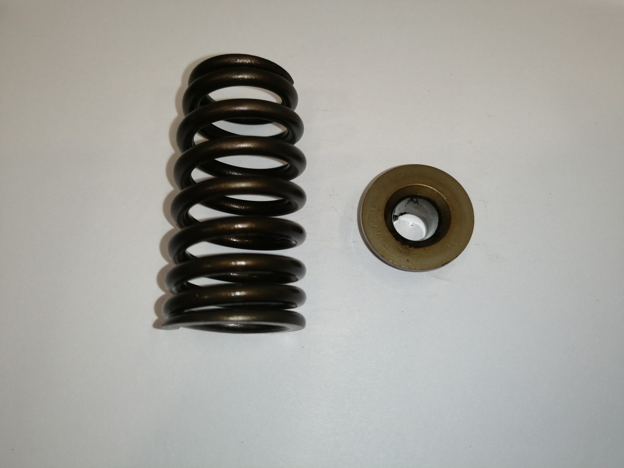 Пружина клапана, 500 рублей, Красноярск