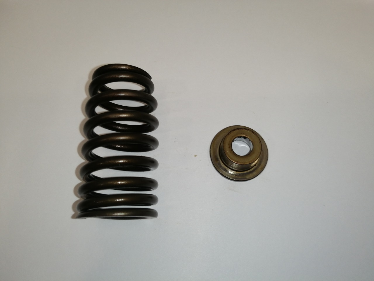 Пружина клапана, 500 рублей, Красноярск