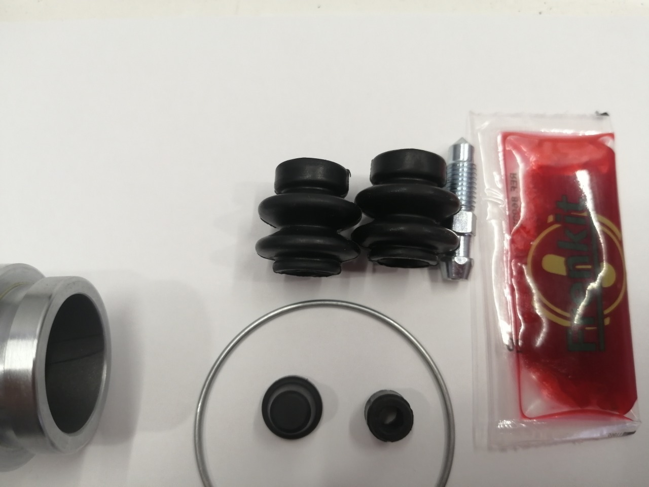 Ремкомплект тормозного суппорта, 1900 рублей, Красноярск