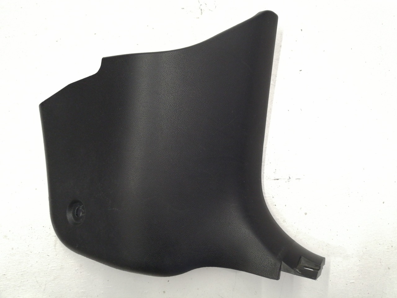 Накладка передней стойки, 500 рублей, Красноярск