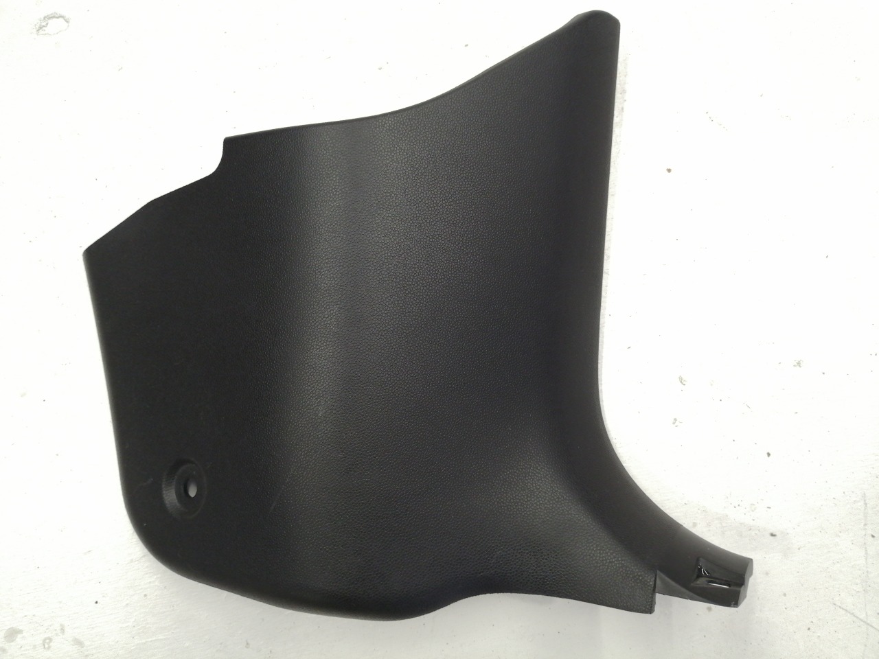 Накладка передней стойки, 500 рублей, Красноярск