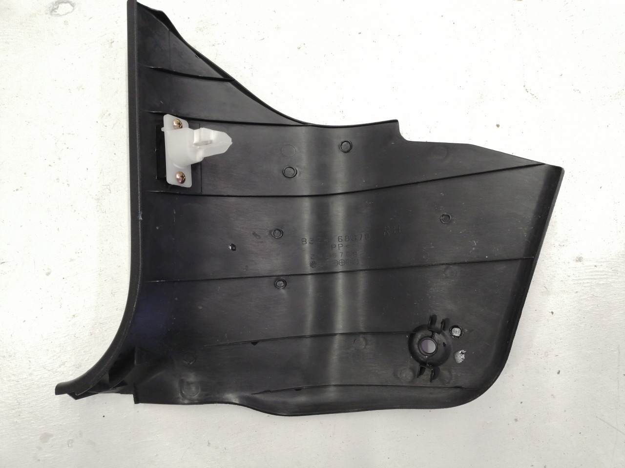 Накладка передней стойки, 500 рублей, Красноярск