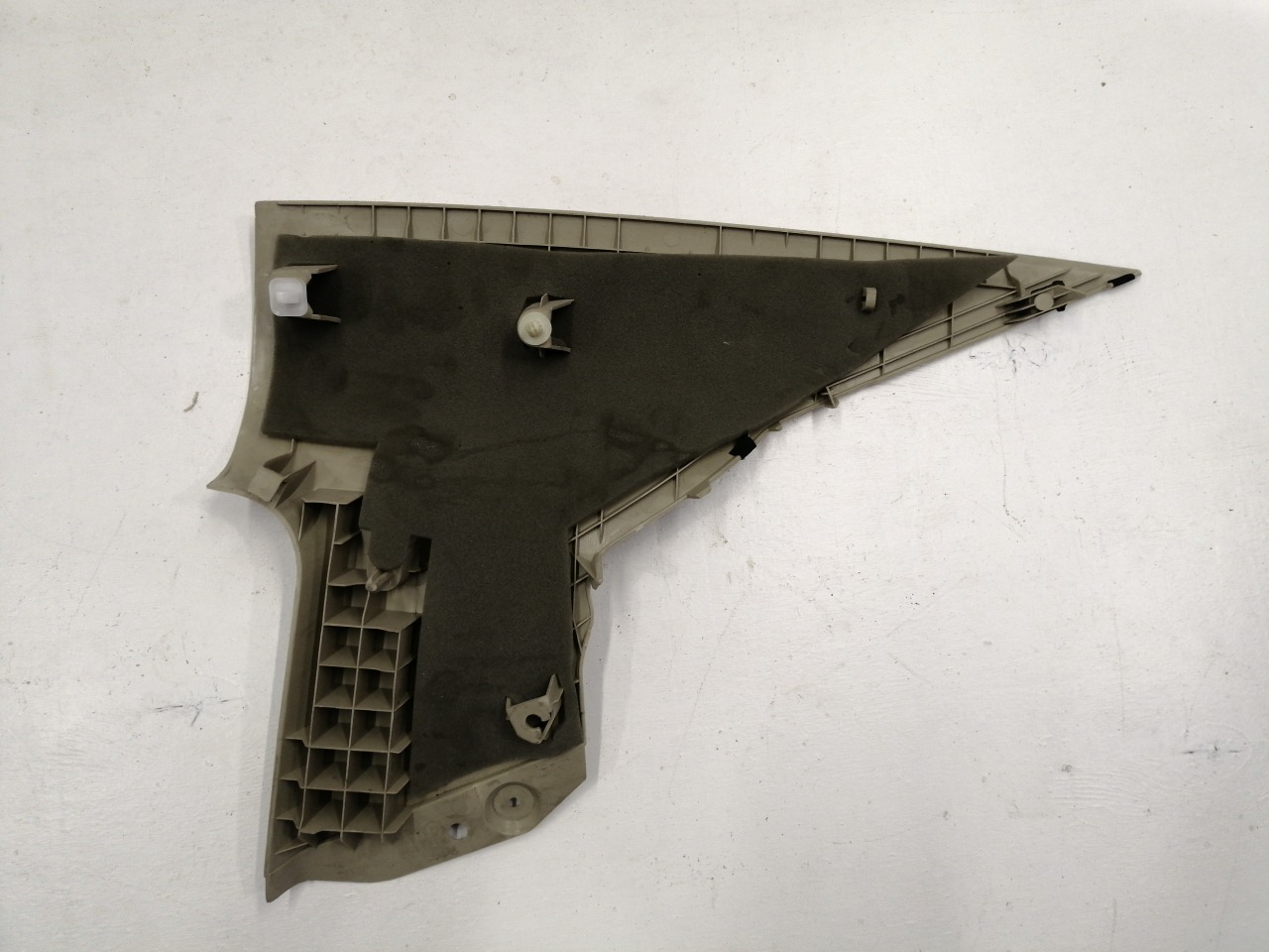 Накладка  задней стойки, 900 рублей, Красноярск