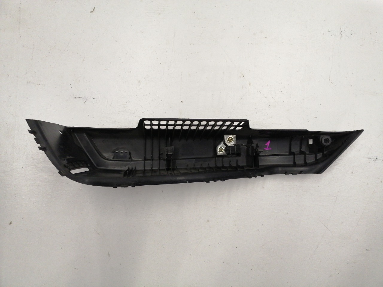 Накладка багажника, 1000 рублей, Красноярск