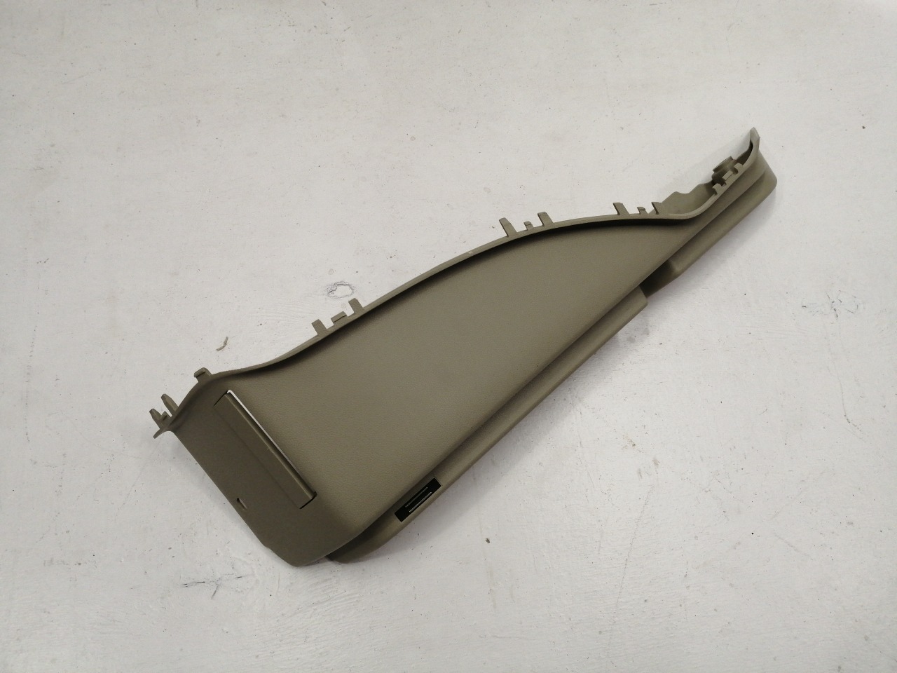 Накладка багажника, 1000 рублей, Красноярск