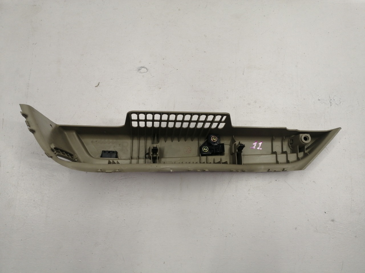 Накладка багажника, 1000 рублей, Красноярск