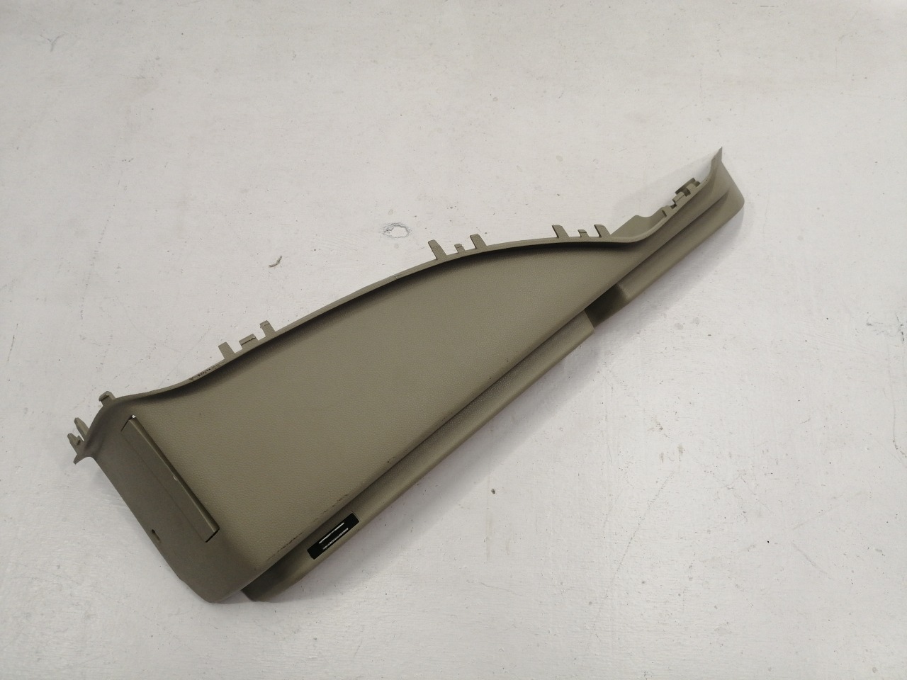 Накладка багажника, 1000 рублей, Красноярск