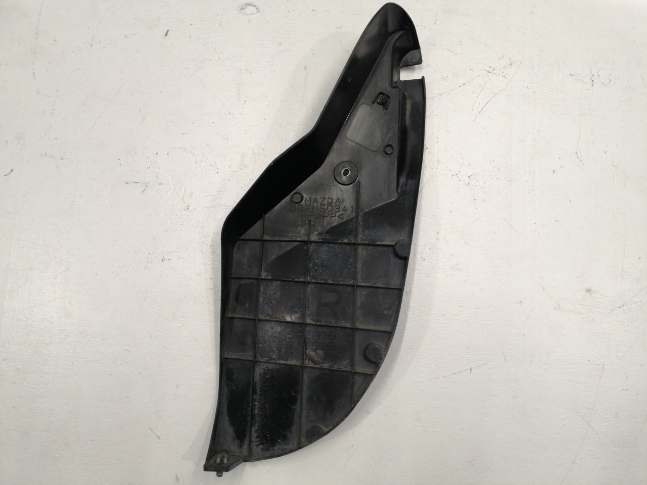 Подкрылок, 1000 рублей, Красноярск