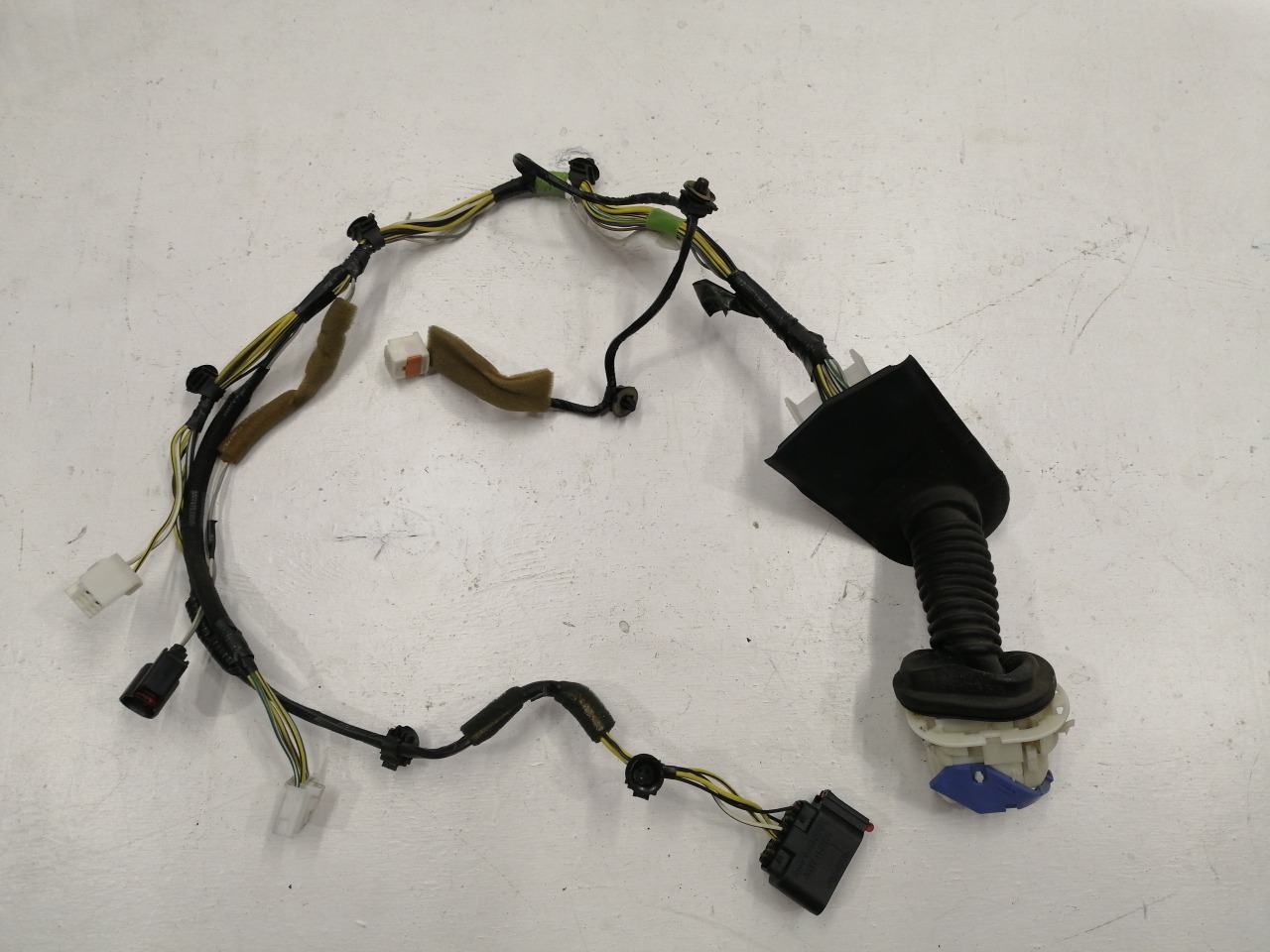 Проводка двери, 1200 рублей, Красноярск