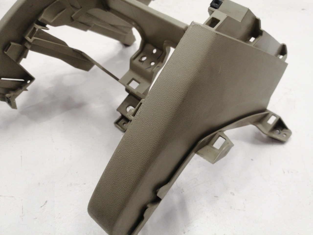 Накладка центральной консоли, 1000 рублей, Красноярск