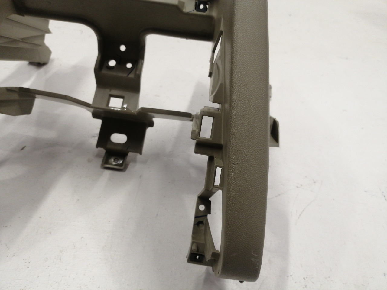 Накладка центральной консоли, 1000 рублей, Красноярск