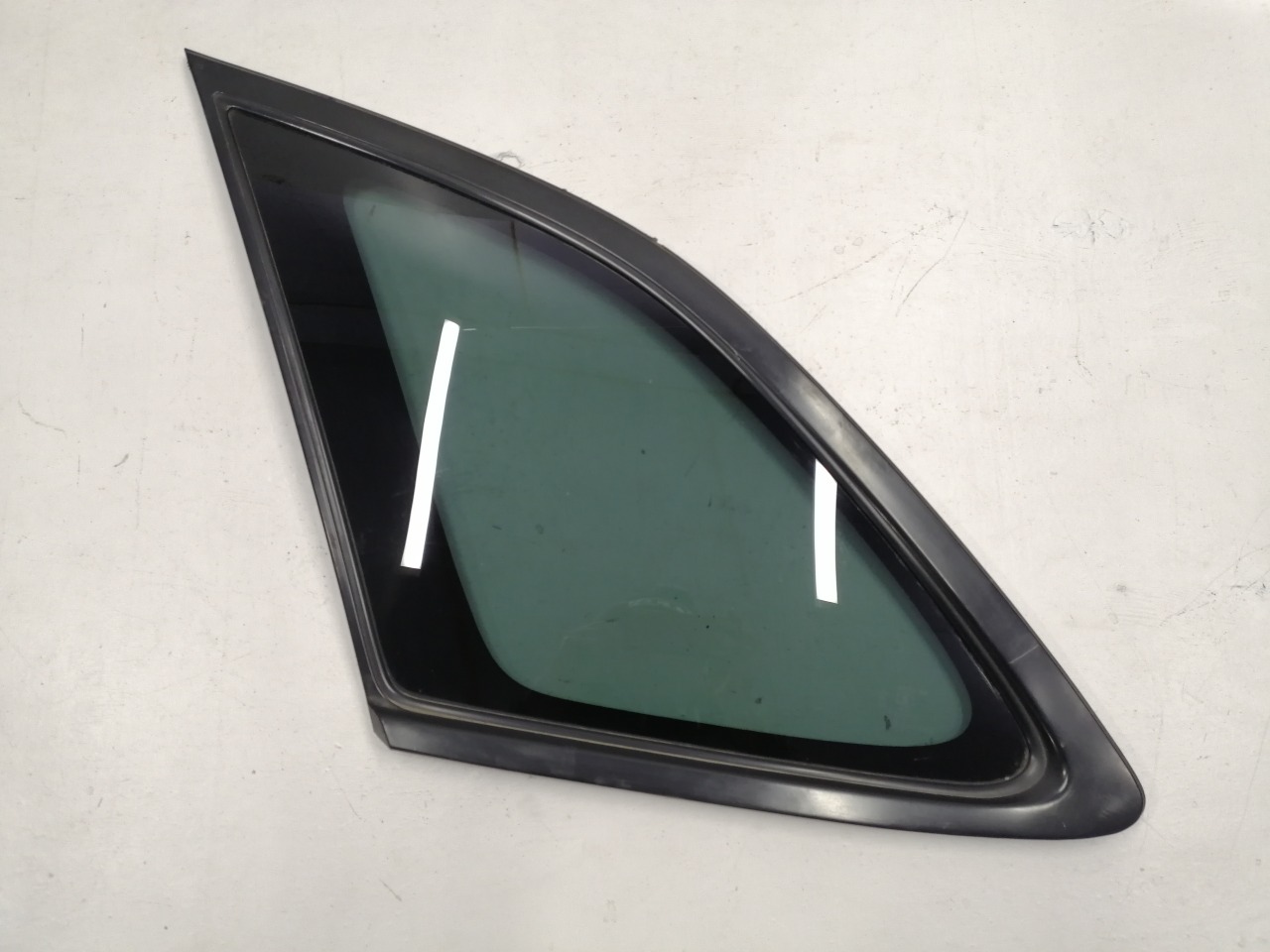 Стекло багажника, 1800 рублей, Красноярск