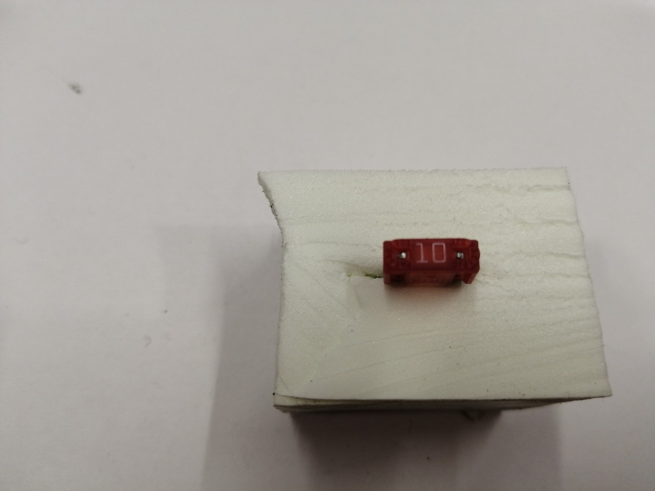 предохранитель, 100 рублей, Красноярск