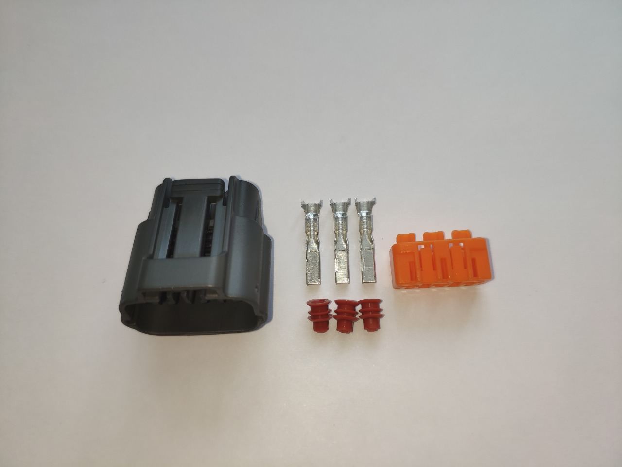 Разъем катушки зажигания, 1000 рублей, Красноярск