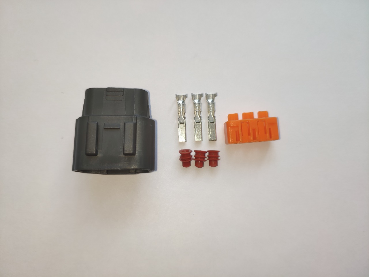 Разъем катушки зажигания, 1000 рублей, Красноярск