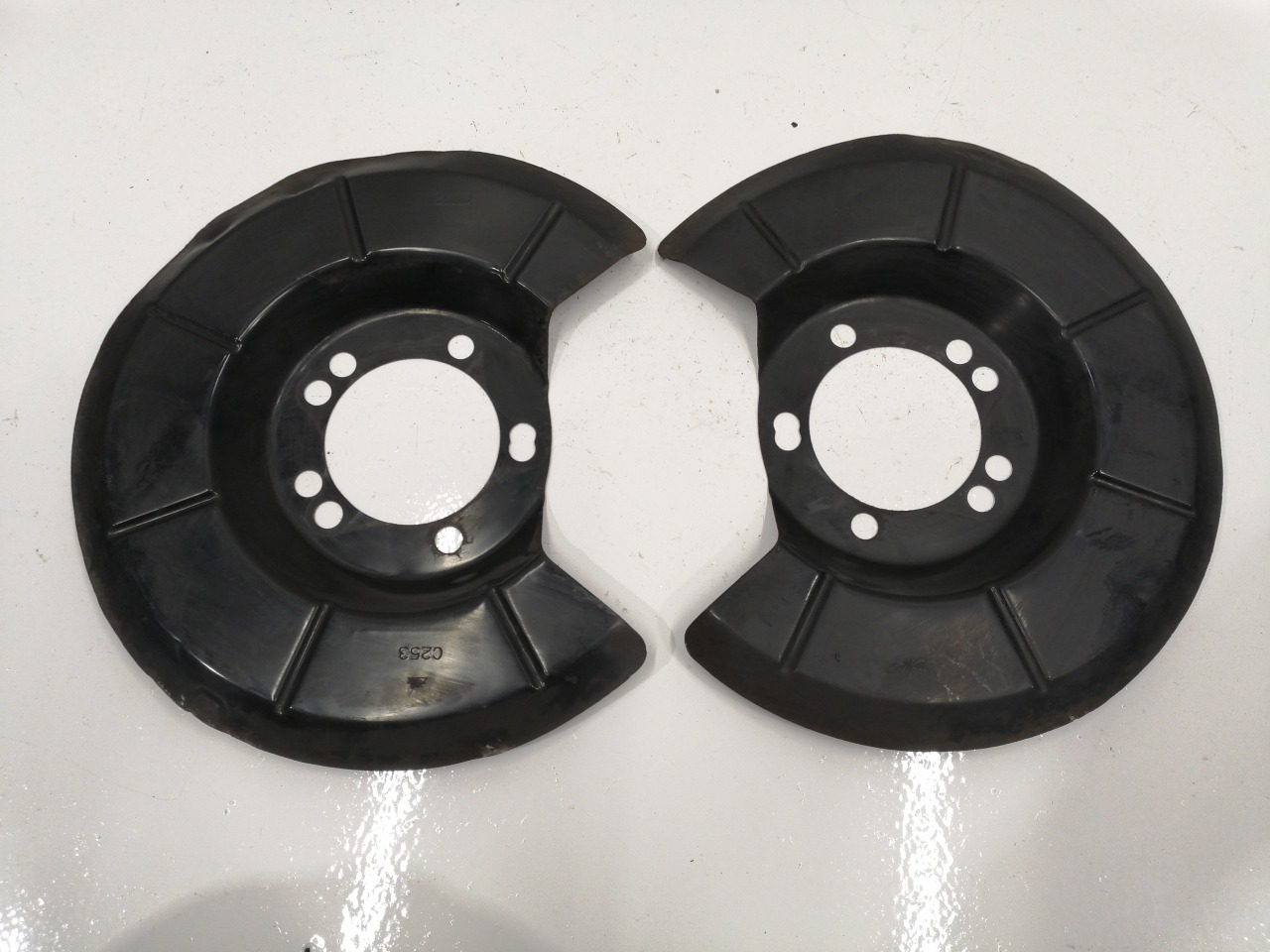 Пыльник тормозного диска, 1000 рублей, Красноярск