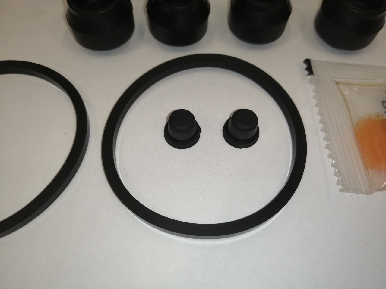 Ремкомплект суппортов, 1700 рублей, Красноярск