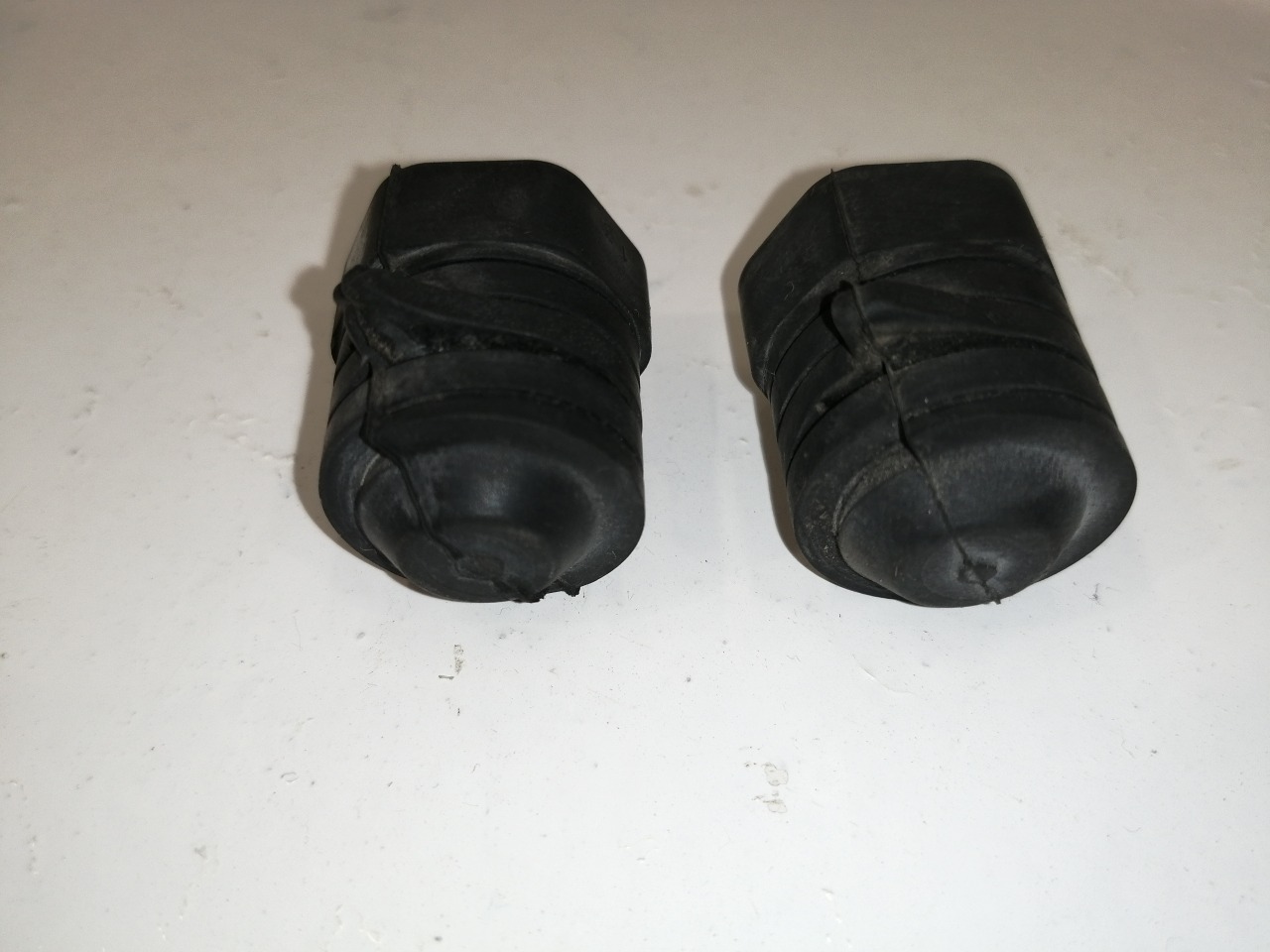 Отбойник капота, 1000 рублей, Красноярск