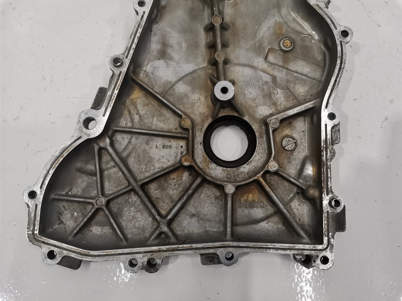 Крышка двигателя, 3600 рублей, Красноярск