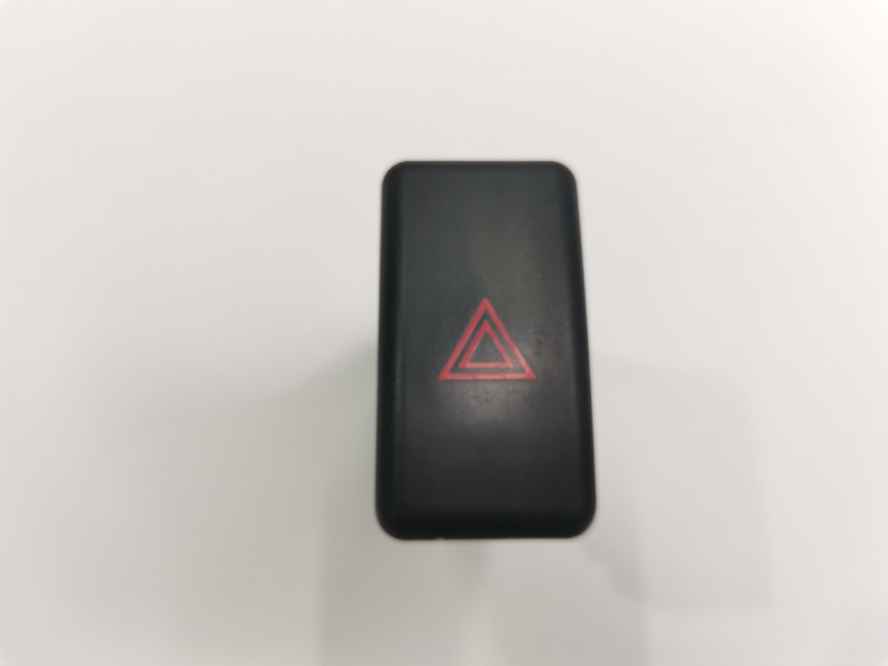 Кнопка аварийной сигнализации, 600 рублей, Красноярск