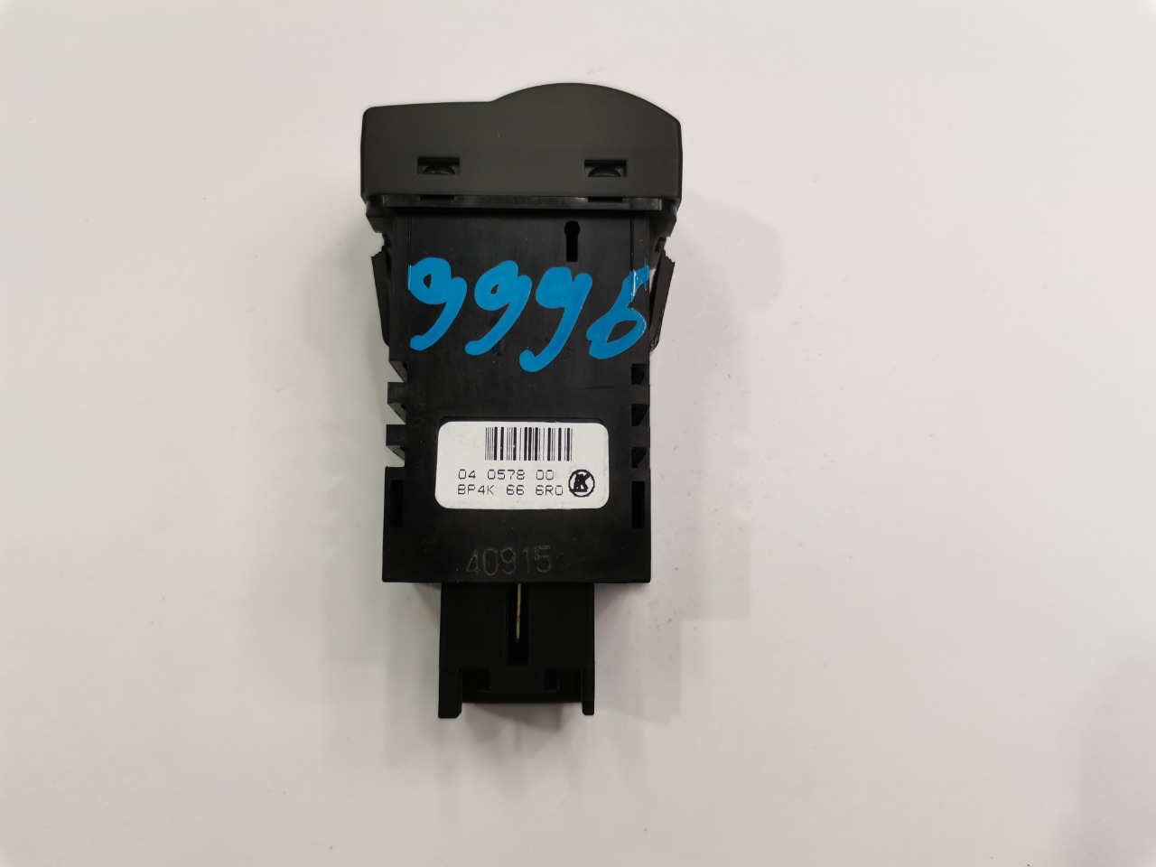 Кнопка регулировки яркости панели приборов, 600 рублей, Красноярск