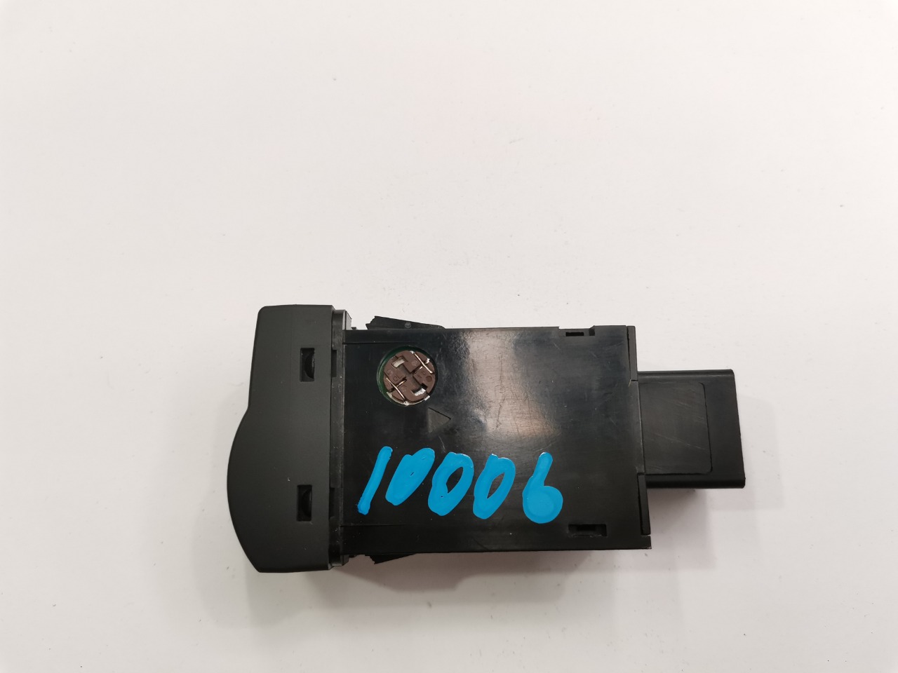 Кнопка корректора фар, 600 рублей, Красноярск