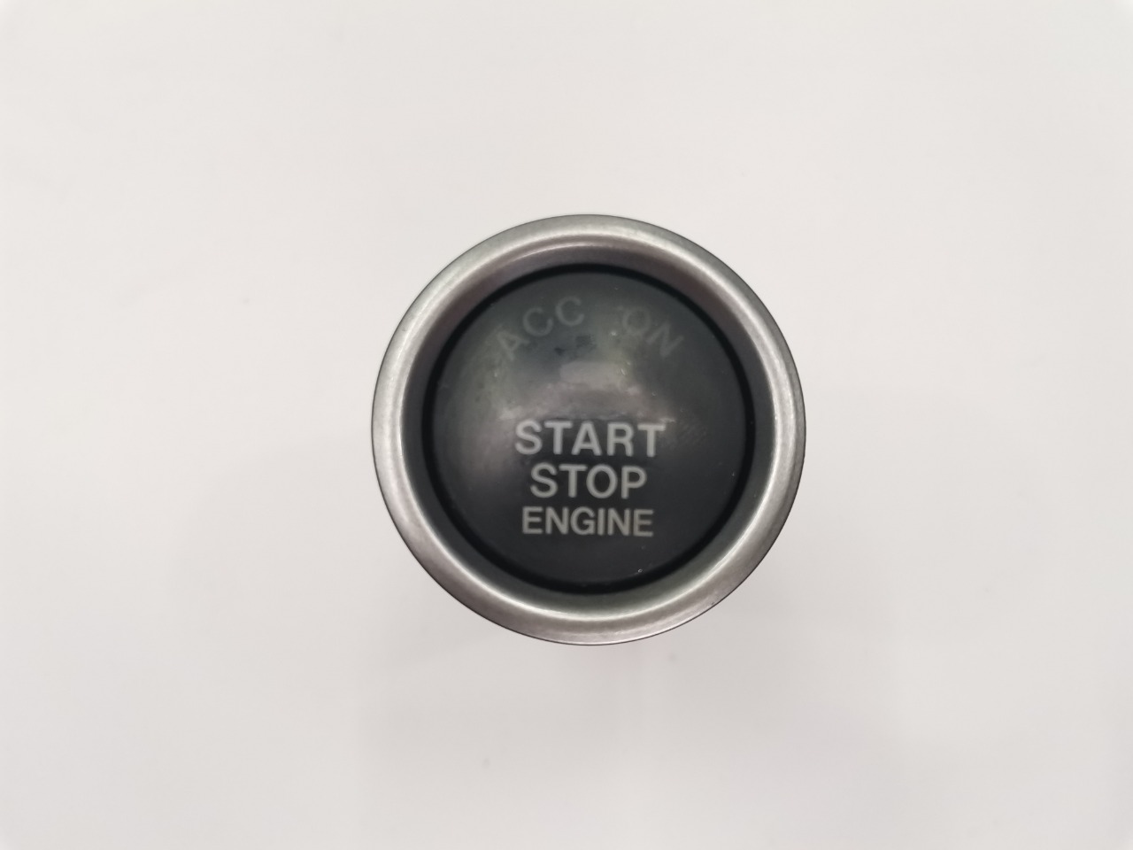 Кнопка Start / Stop Engine, 1800 рублей, Красноярск