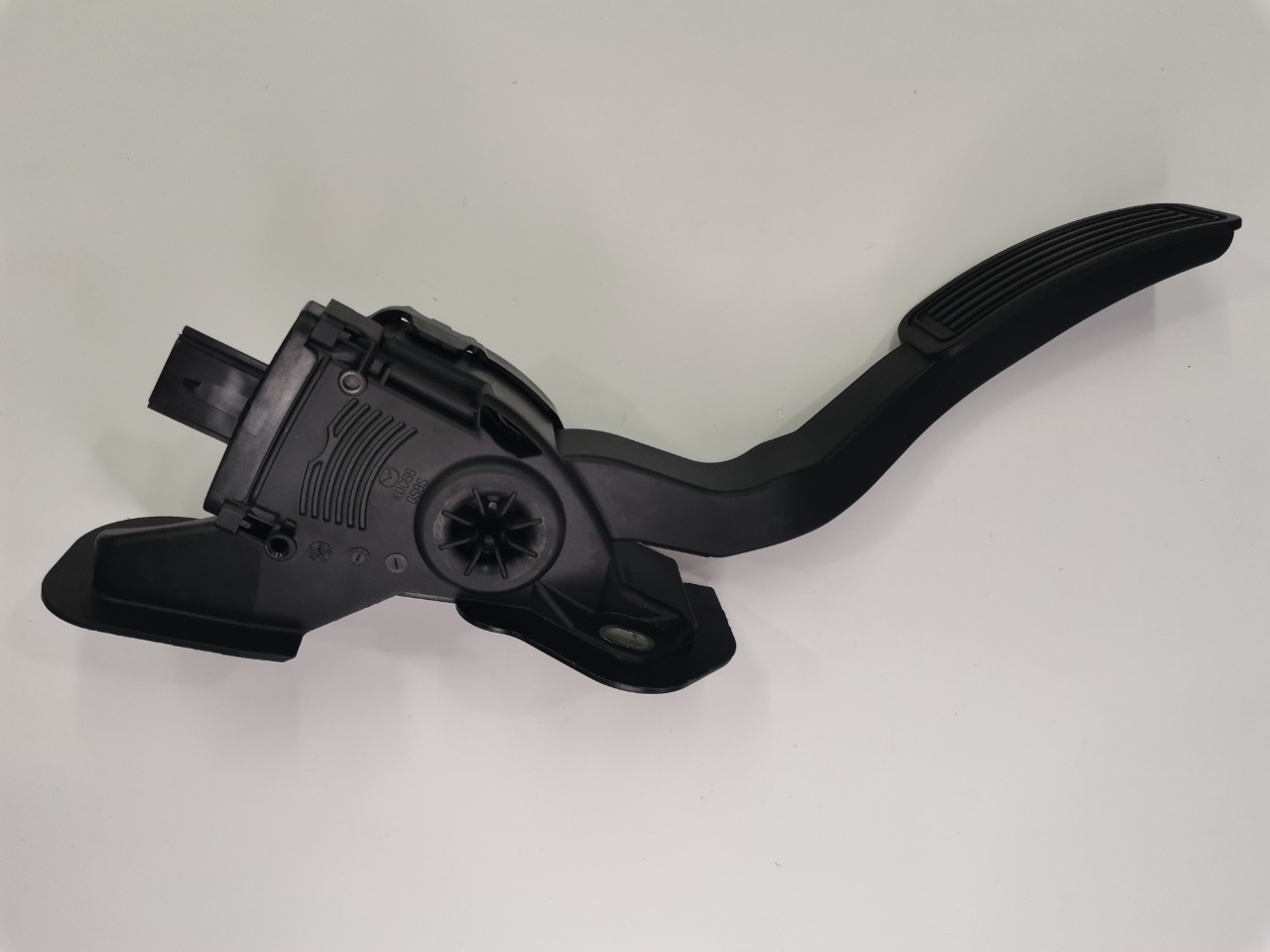 Педаль акселератора, 1800 рублей, Красноярск