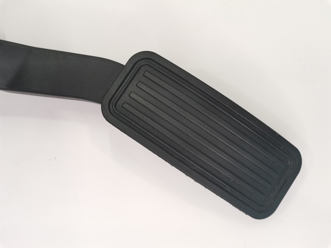 Педаль акселератора, 1800 рублей, Красноярск