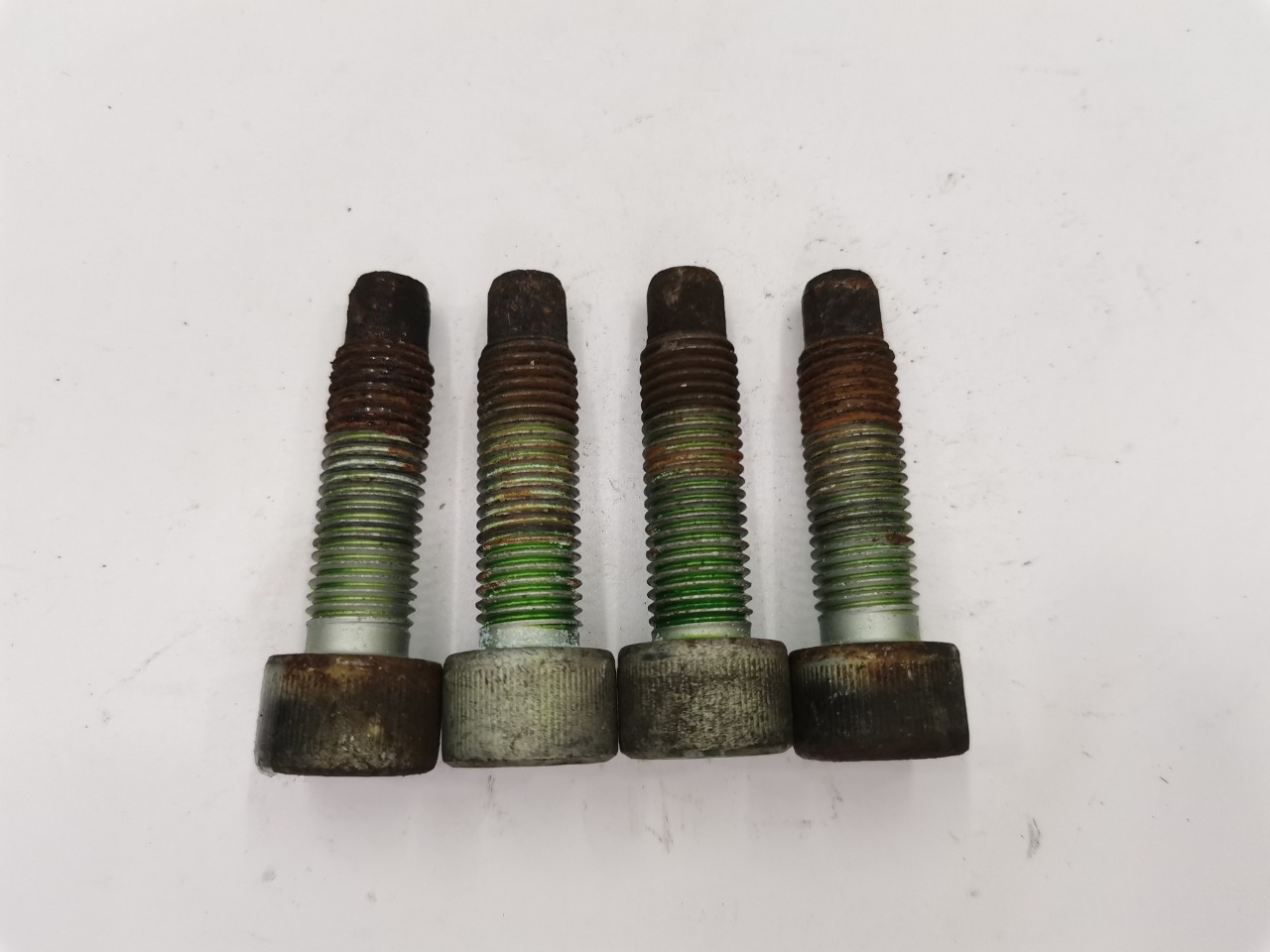 Болты ступицы, 1000 рублей, Красноярск