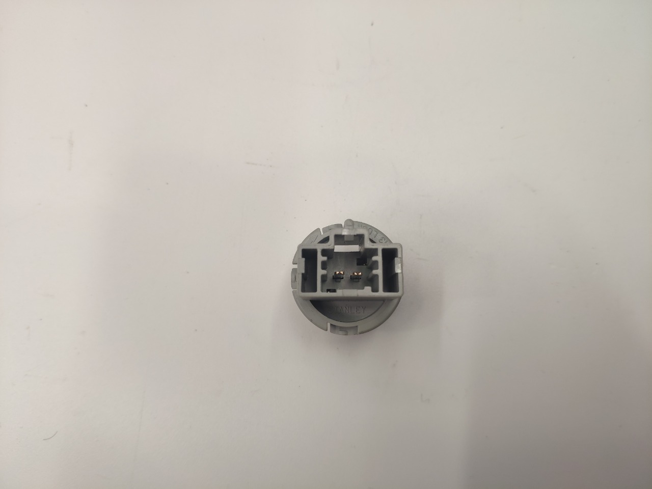 Патрон лампочки заднего хода, 600 рублей, Красноярск