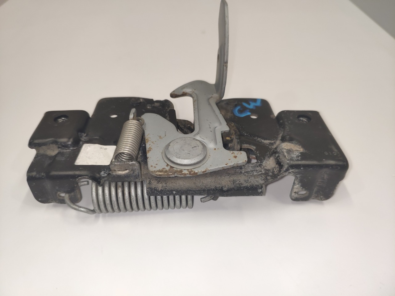 Замок капота, 1200 рублей, Красноярск