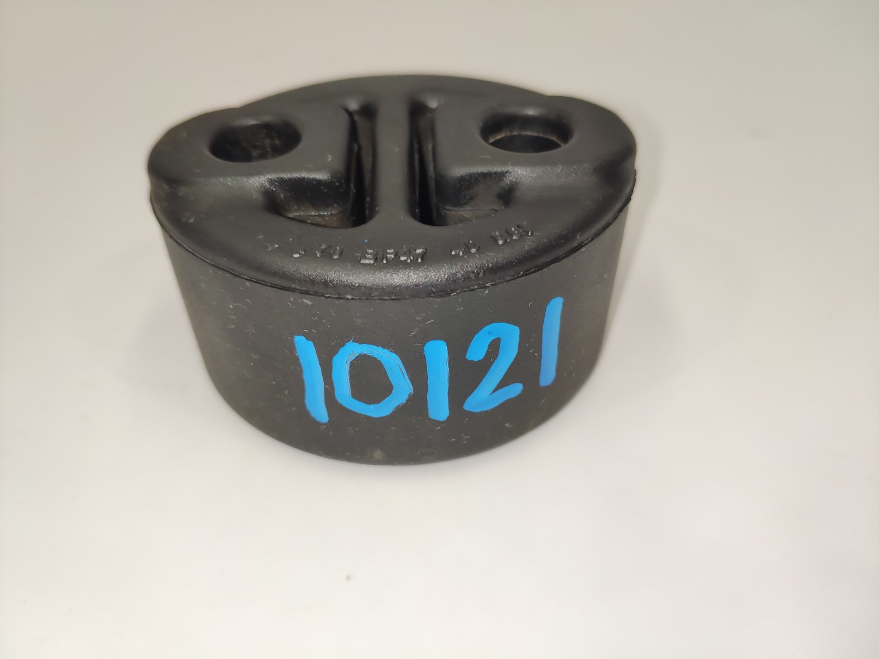 подушка глушителя, 600 рублей, Красноярск