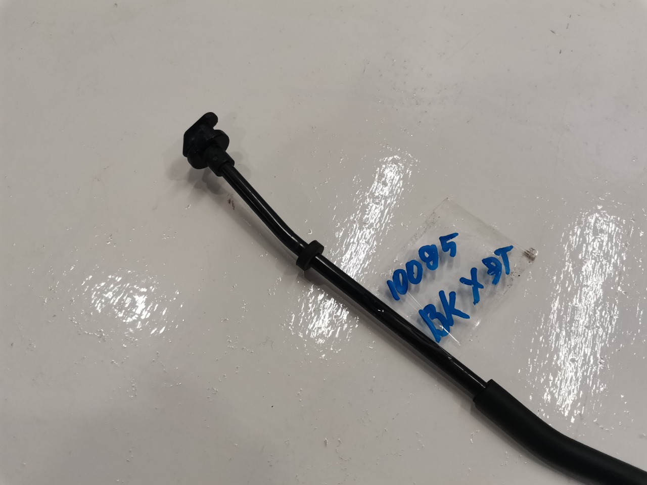 Упор капота, 600 рублей, Красноярск