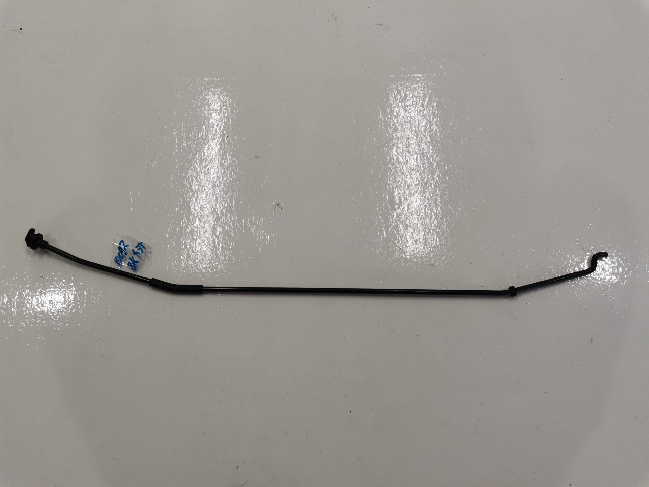 Упор капота, 600 рублей, Красноярск