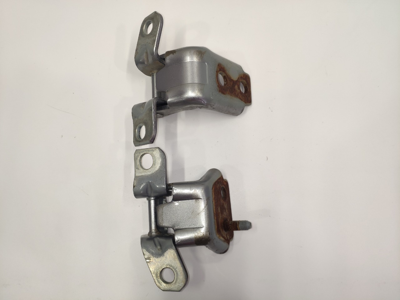 Петли двери, 1800 рублей, Красноярск