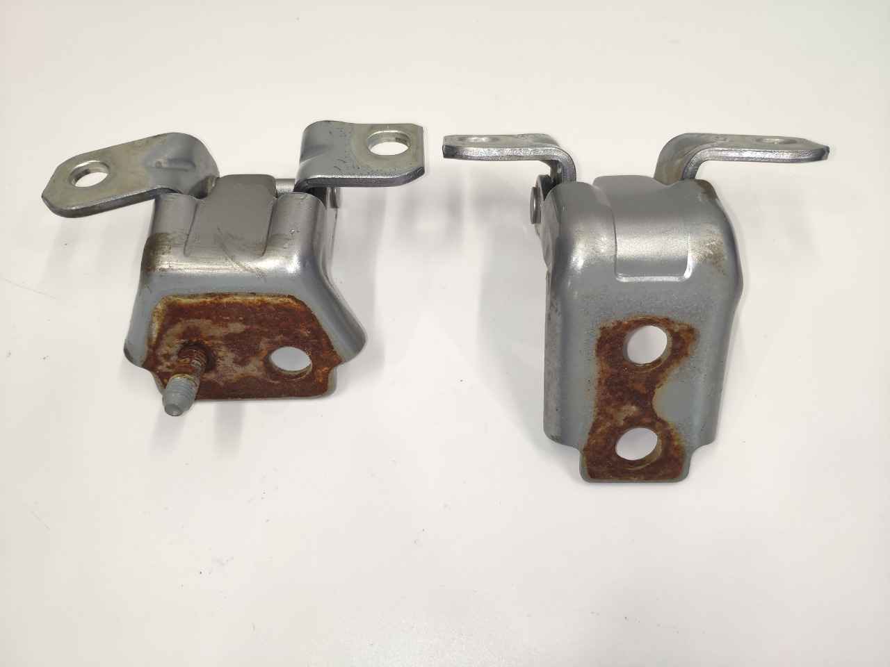 Петли двери, 1800 рублей, Красноярск