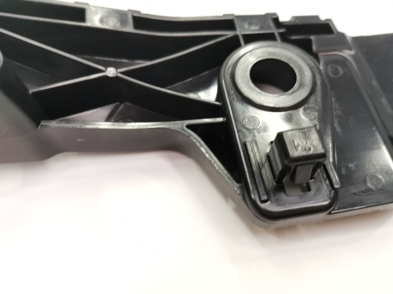 кронштейн бампера, 2100 рублей, Красноярск