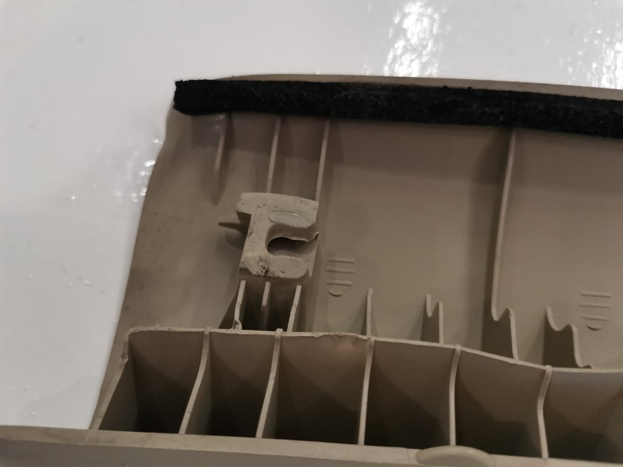 Накладка стойки, 1000 рублей, Красноярск