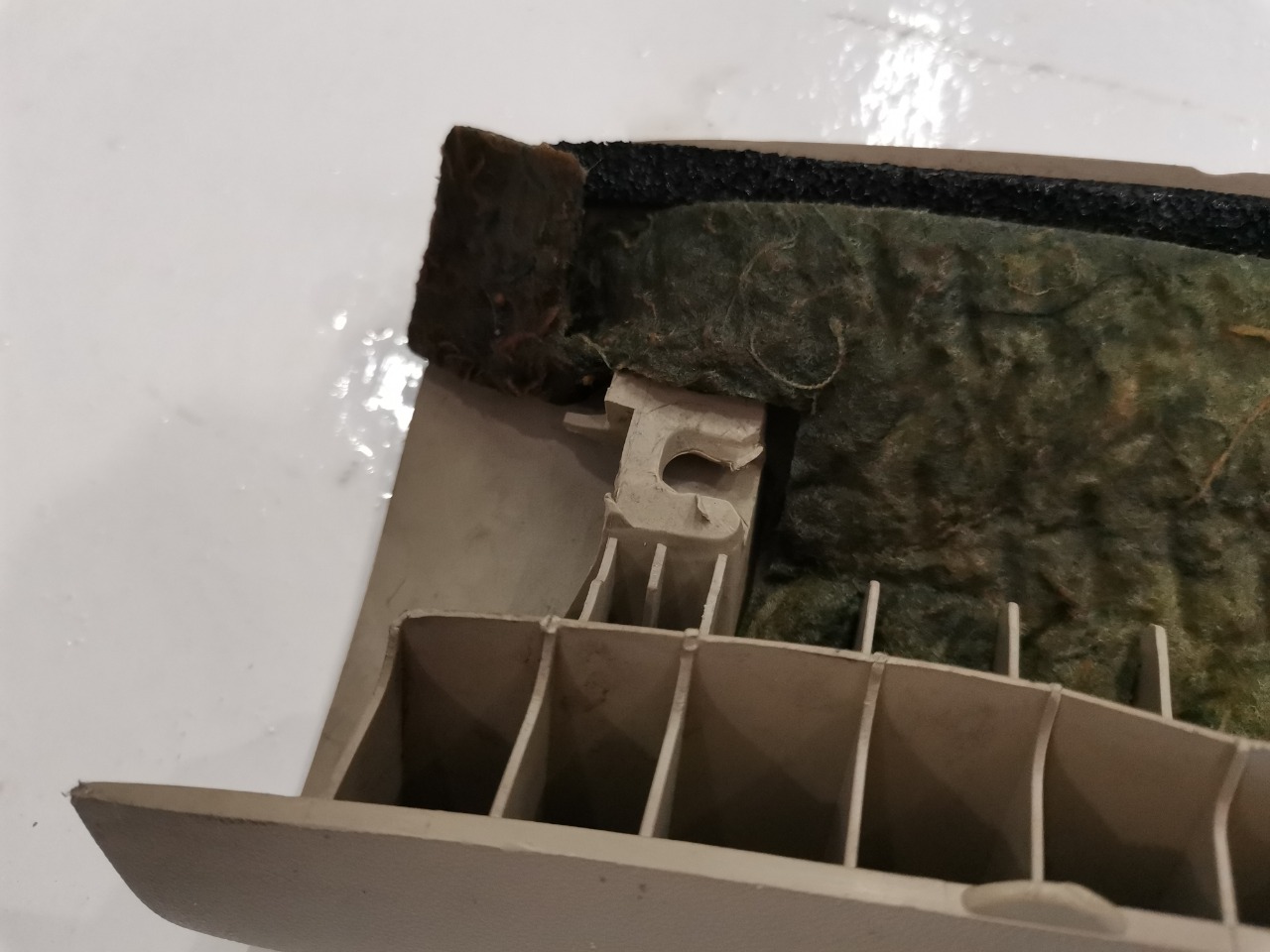 Накладка стойки, 1000 рублей, Красноярск